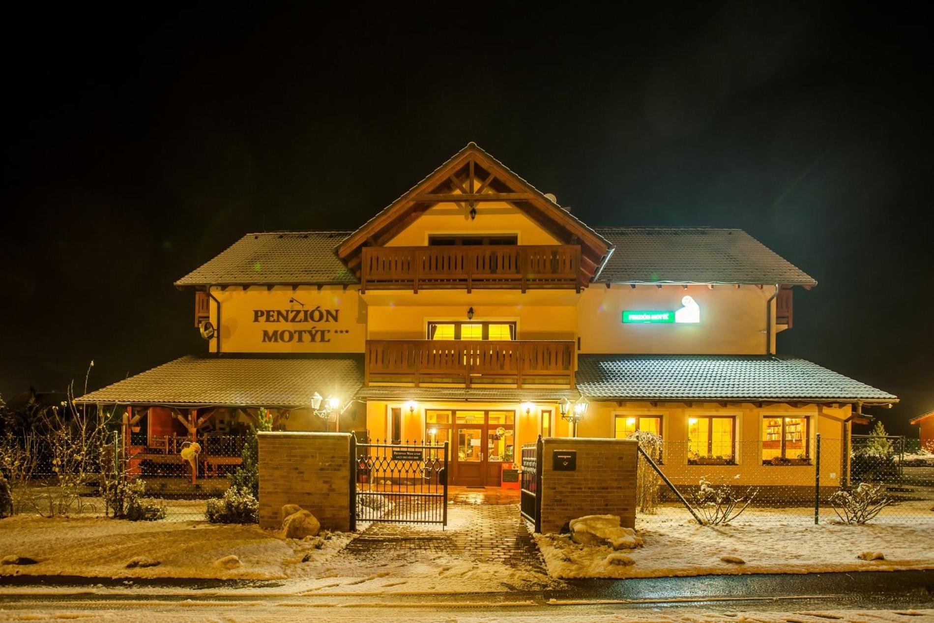 Penzion Motyl Liptovská Teplá Kültér fotó